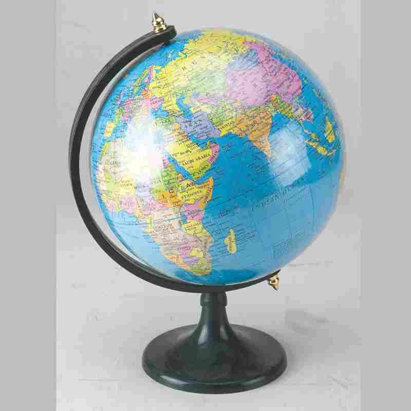 Kabica G8-8 with Black Stand World Globe